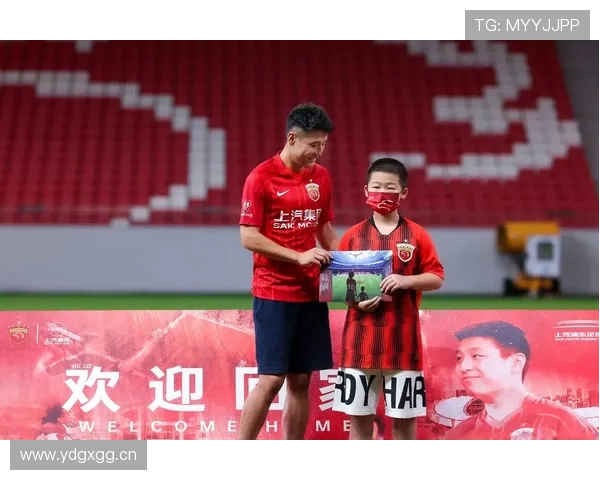 武磊家里到底藏着多少张银行卡，普通人都想不到那感觉！